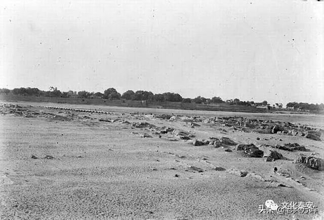 1907年的山东泰安府 泰山 曲阜县 孔庙,道观有哪些,道教符咒大全,哪里道观宫殿可以请到灵符咒?请符咒一般多少钱?请问买的道家符咒可以改变运势吗?网上买的灵符有用吗?