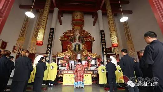 湖南道教宫观邵阳玉清宫,道观有哪些,道教符咒大全,哪里寺庙宫殿可以请到灵符?网上买的灵符一般多少钱?亲人家人长生牌,祭奠祖先做超渡法事,往生牌位请到寺庙供奉,代客祈福烧纸钱金元宝.