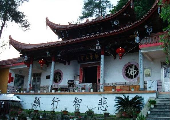 龙岩这10大知名寺庙，你朝拜过几个,道观有哪些,道教符咒大全,哪里寺庙宫殿可以请到灵符?网上买的灵符一般多少钱?亲人家人长生牌,祭奠祖先做超渡法事,往生牌位请到寺庙供奉,代客祈福烧纸钱金元宝.