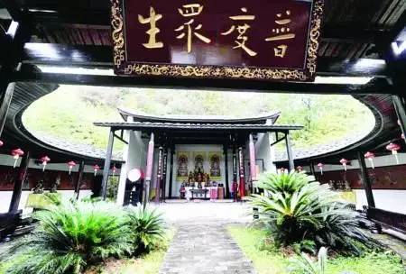 龙岩这10大知名寺庙，你朝拜过几个,道观有哪些,道教符咒大全,哪里寺庙宫殿可以请到灵符?网上买的灵符一般多少钱?亲人家人长生牌,祭奠祖先做超渡法事,往生牌位请到寺庙供奉,代客祈福烧纸钱金元宝.