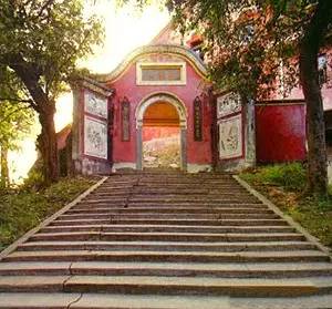 龙岩这10大知名寺庙，你朝拜过几个,道观有哪些,道教符咒大全,哪里寺庙宫殿可以请到灵符?网上买的灵符一般多少钱?亲人家人长生牌,祭奠祖先做超渡法事,往生牌位请到寺庙供奉,代客祈福烧纸钱金元宝.