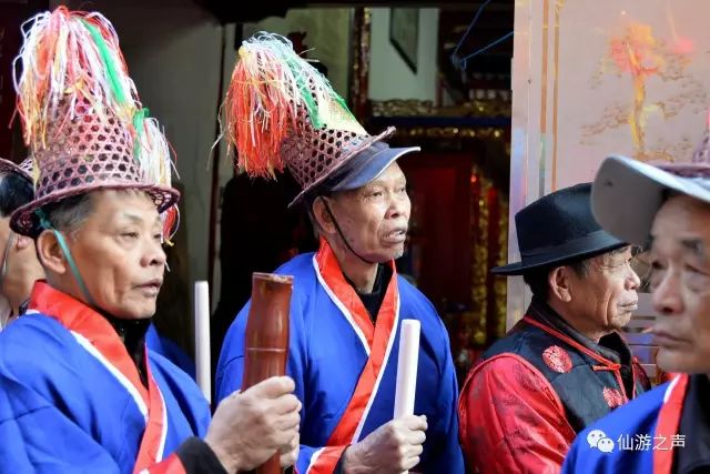 龙岩整个仙游城沸腾了！快来看~仙游城隍爷憋了70年终于又巡城了,城隍庙请财神,城隍殿拜什么比较灵,城隍爷什么灵验,城隍宫请太岁护身符,城隍祠请太岁符费用,灵符能请吗,有人请过道家灵符么,符咒可以请很多