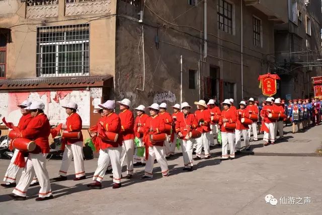 龙岩整个仙游城沸腾了！快来看~仙游城隍爷憋了70年终于又巡城了,城隍庙请财神,城隍殿拜什么比较灵,城隍爷什么灵验,城隍宫请太岁护身符,城隍祠请太岁符费用,灵符能请吗,有人请过道家灵符么,符咒可以请很多