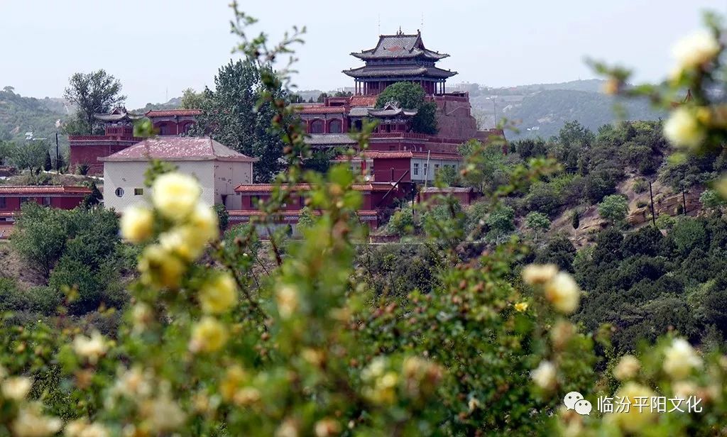 山西临汾：吕梁山深处也有一座虎头山,道观有哪些,道教符咒大全,哪里庙宇宫殿可以请到灵符咒?请符咒一般多少钱?请问买的道家符咒可以改变运势吗?网上买的灵符有用吗?