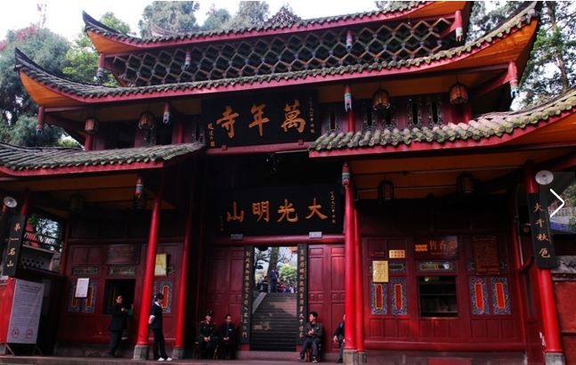 乐山人你知道几个乐山祈福寺庙,寺庙排行榜,供灯祈愿网上代供灯,代烧纸钱,代祭祖,替人供祈福牌,代挂祈福丝带任务,道观里供养牌位,寺庙牌位销售,寺院的长生牌位,佛教往生牌位.