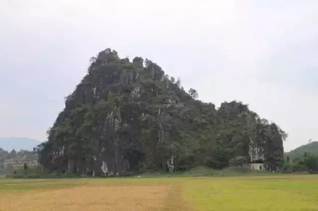 阳江鲜为人知的地方,城隍庙请财神,城隍庙捐功德多少钱合适?城隍殿拜什么比较灵,城隍爷什么灵验,城隍宫请太岁护身符,城隍祠请太岁符费用,灵符能请吗,有人请过道家灵符么,符咒可以请很多吗