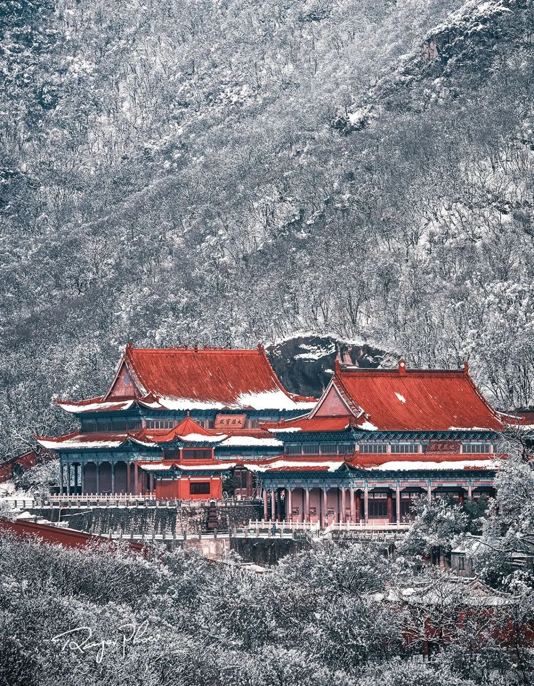 淮北相山庙,道观有哪些,道教符咒大全,香火香油钱捐款的功德好处,做超度法事,哪里庙宇宫殿可以请到灵符?请符咒一般多少钱?请问买的道家符咒可以改变运势吗?网上买的灵符有用吗?