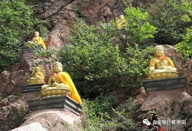 辽宁省鞍山市千山景区财神殿,城隍庙请财神,城隍庙捐功德多少钱合适?城隍殿拜什么比较灵,城隍爷什么灵验,城隍宫请太岁护身符,城隍祠请太岁符费用,灵符能请吗,有人请过道家灵符么,符咒可以请很多吗