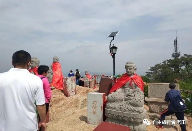 辽宁省鞍山市千山景区财神殿,城隍庙请财神,城隍庙捐功德多少钱合适?城隍殿拜什么比较灵,城隍爷什么灵验,城隍宫请太岁护身符,城隍祠请太岁符费用,灵符能请吗,有人请过道家灵符么,符咒可以请很多吗