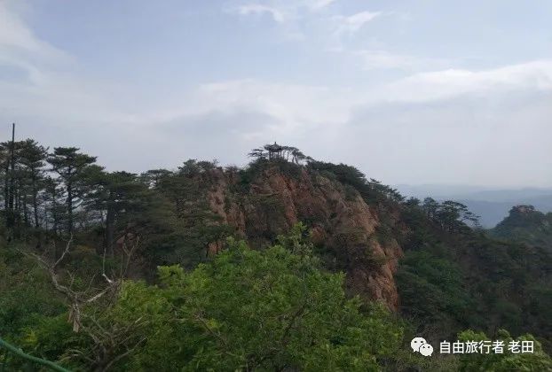 辽宁省鞍山市千山景区财神殿,城隍庙请财神,城隍庙捐功德多少钱合适?城隍殿拜什么比较灵,城隍爷什么灵验,城隍宫请太岁护身符,城隍祠请太岁符费用,灵符能请吗,有人请过道家灵符么,符咒可以请很多吗