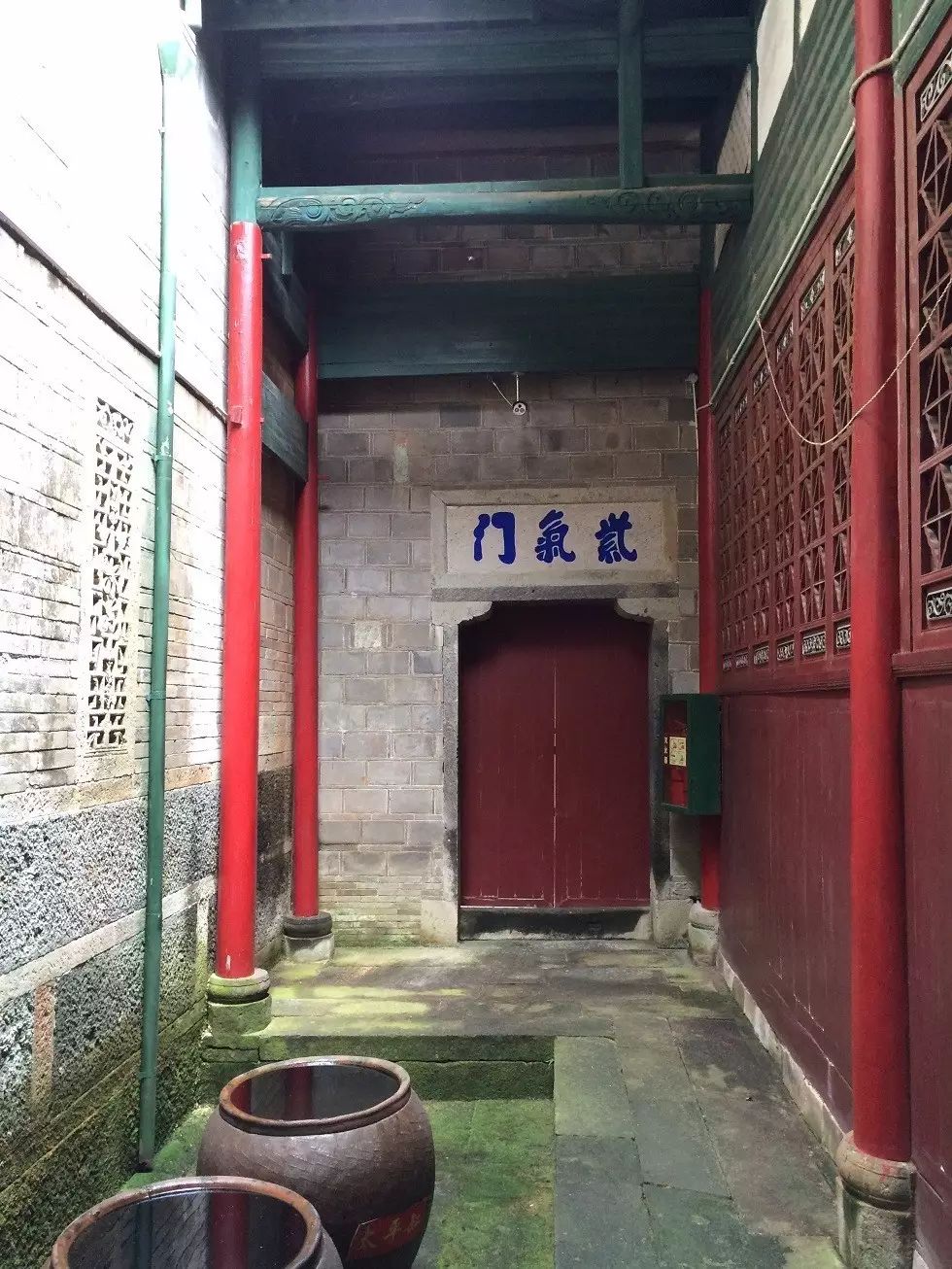 江西鹰潭龙虎山天师府  符咒批发 道教符咒 茅山符咒 符咒灵符 害人方法108种 十大害人符咒 害人法术大全 惩罚恶人的咒语 法事 超度法事 法事道场 手绘符 手绘灵符 道家招财符咒 网上祭奠 网上祭拜 在线许愿网 网上拜财神 代烧香 代烧香祈福 第15张