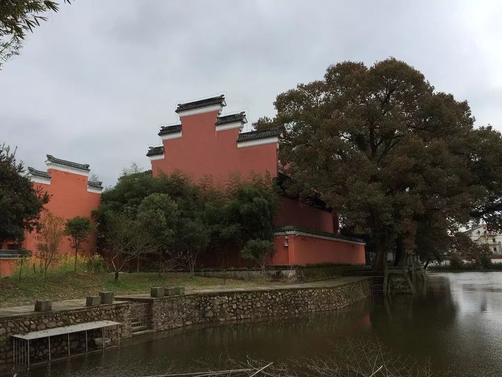 江西鹰潭龙虎山天师府  符咒批发 道教符咒 茅山符咒 符咒灵符 害人方法108种 十大害人符咒 害人法术大全 惩罚恶人的咒语 法事 超度法事 法事道场 手绘符 手绘灵符 道家招财符咒 网上祭奠 网上祭拜 在线许愿网 网上拜财神 代烧香 代烧香祈福 第33张