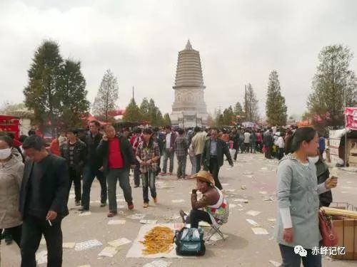 赤峰有一座“大明塔”道观  符咒批发 道教符咒 茅山符咒 符咒灵符 害人方法108种 十大害人符咒 害人法术大全 惩罚恶人的咒语 法事 超度法事 法事道场 手绘符 手绘灵符 道家招财符咒 网上祭奠 网上祭拜 在线许愿网 网上拜财神 代烧香 代烧香祈福 第2张