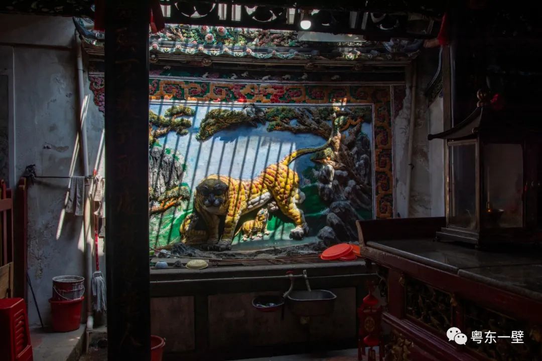 黄冈上的神庙城隍庙,城隍庙请财神,城隍庙拜什么比较灵,城隍爷什么灵验,城隍庙请太岁护身符,城隍庙请太岁符费用,灵符能请吗,有人请过道家灵符么,灵符可以请很多吗