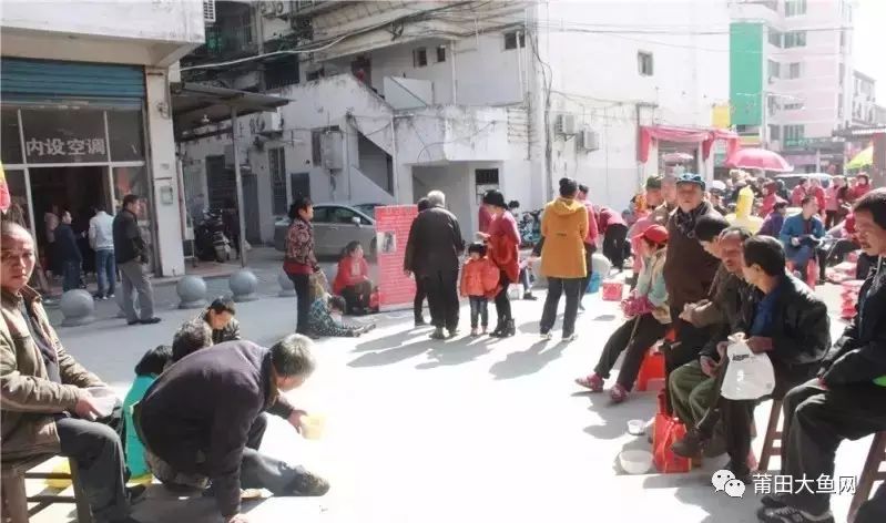 莆田兴化府城隍庙,城隍庙请财神,城隍庙拜什么比较灵,城隍爷什么灵验,城隍庙请太岁护身符,城隍庙请太岁符费用,灵符能请吗,有人请过道家灵符么,灵符可以请很多吗