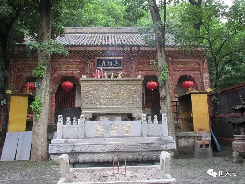 访滁州琅琊山玄帝宫,道观有哪些,道教符咒大全,哪里寺庙宫殿可以请到灵符?网上买的灵符一般多少钱?亲人家人长生牌,祭奠祖先做超渡法事,往生牌位请到寺庙供奉,代客祈福烧纸钱金元宝.