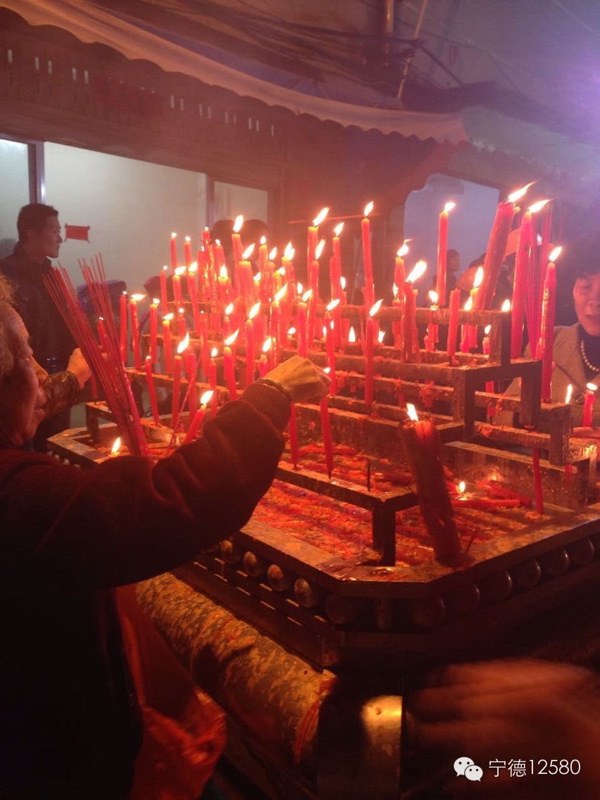 山海宁德城隍庙出游为民祈祷平安 ,城隍庙请财神,城隍庙拜什么比较灵,城隍爷什么灵验,城隍庙请太岁护身符,城隍庙请太岁符费用,灵符能请吗,有人请过道家灵符么,灵符可以请很多吗