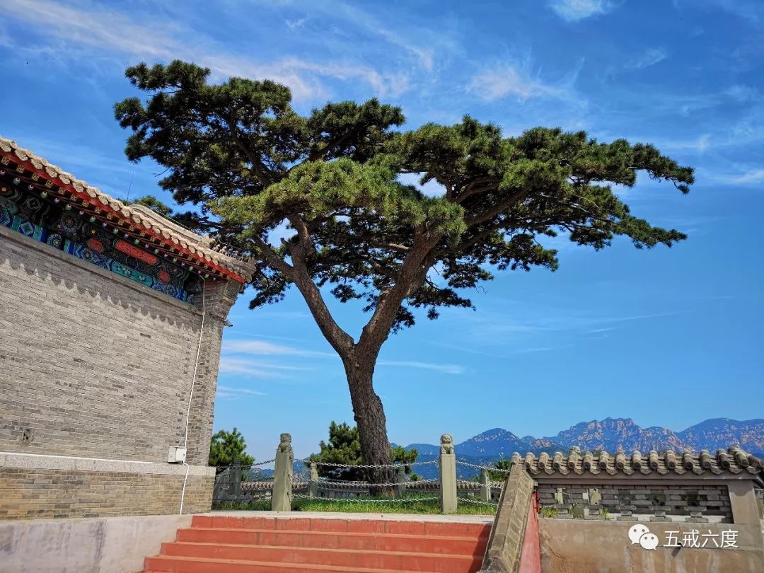 秦皇岛山海关二郎庙道观,道观有哪些,道教符咒大全,哪里寺庙宫殿可以请到灵符?网上买的灵符一般多少钱?亲人家人长生牌,祭奠祖先做超渡法事,往生牌位请到寺庙供奉,代客祈福烧纸钱金元宝.