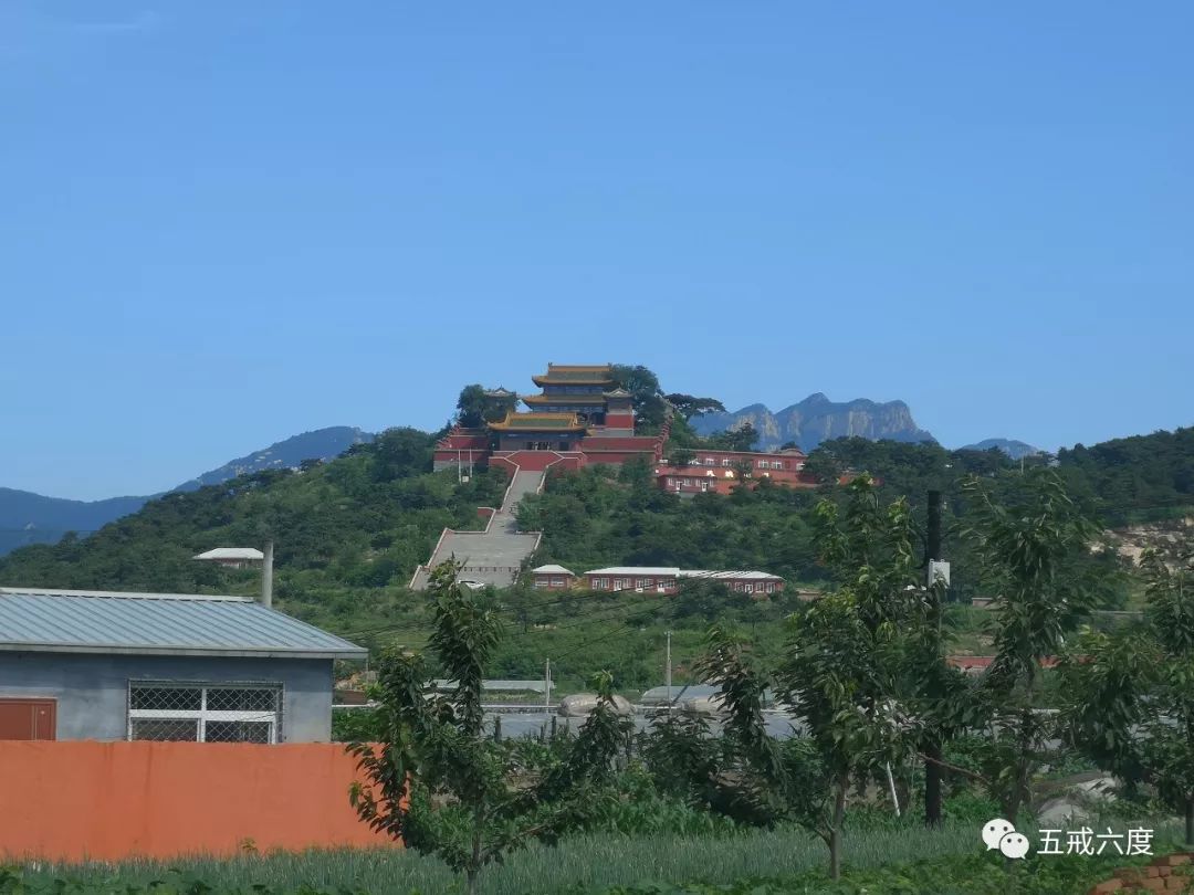 秦皇岛山海关二郎庙道观,道观有哪些,道教符咒大全,哪里寺庙宫殿可以请到灵符?网上买的灵符一般多少钱?亲人家人长生牌,祭奠祖先做超渡法事,往生牌位请到寺庙供奉,代客祈福烧纸钱金元宝.