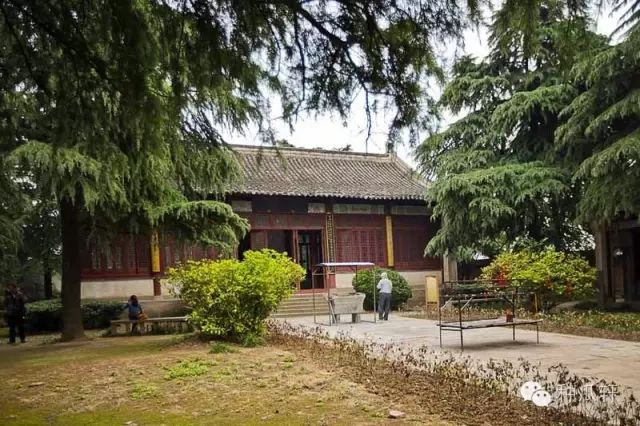 安徽马鞍山乌江霸王祠项羽庙,道观有哪些,道教符咒大全,哪里道观宫殿可以请到灵符咒?请符咒一般多少钱?请问买的道家符咒可以改变运势吗?网上买的灵符有用吗?