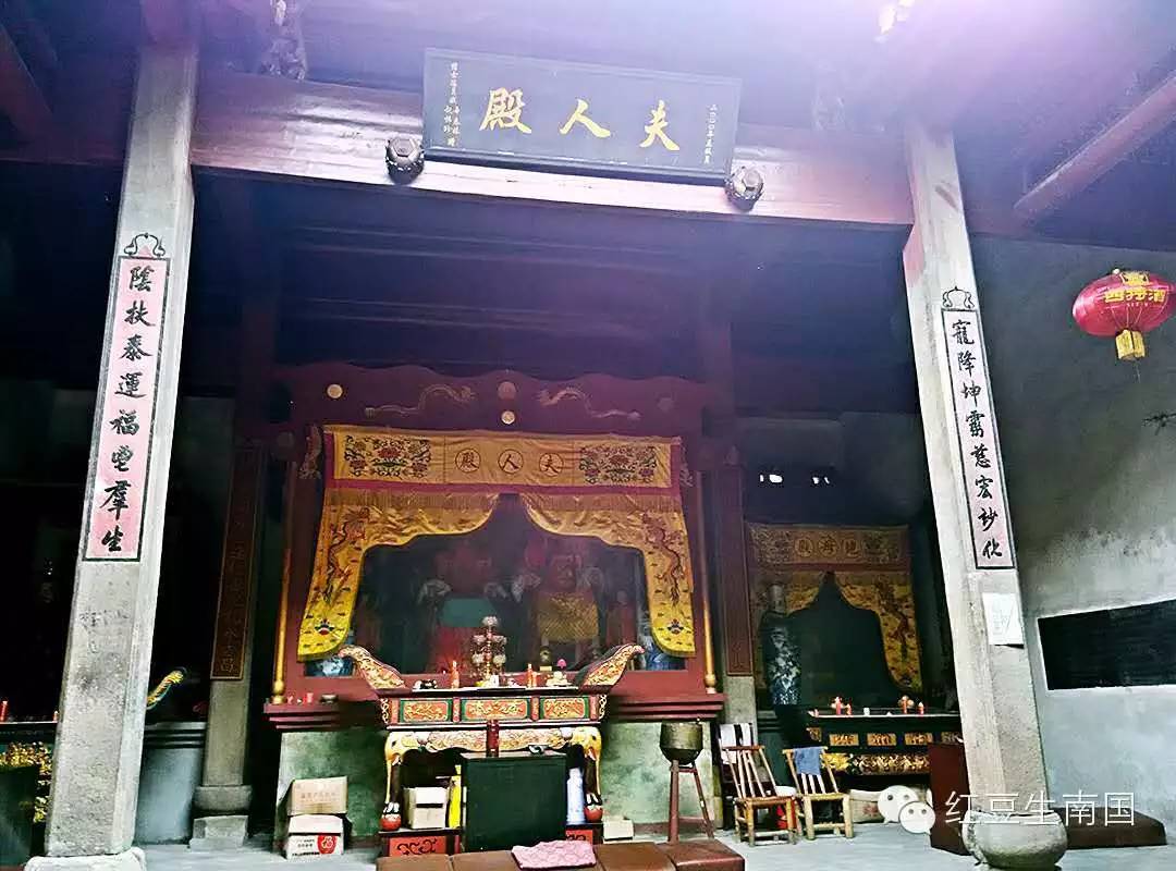 宜春万载城隍庙,城隍庙请财神,城隍庙拜什么比较灵,城隍爷什么灵验,城隍庙请太岁护身符,城隍庙请太岁符费用,灵符能请吗,有人请过道家灵符么,灵符可以请很多吗