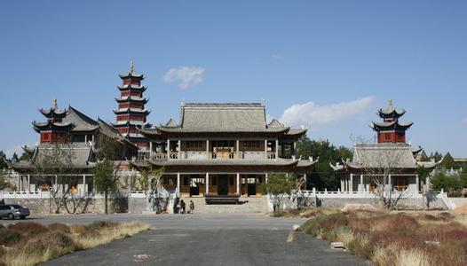 辽宁省阜新香火最旺的十大寺庙，这间非常美和人多，你去过吗  第6张