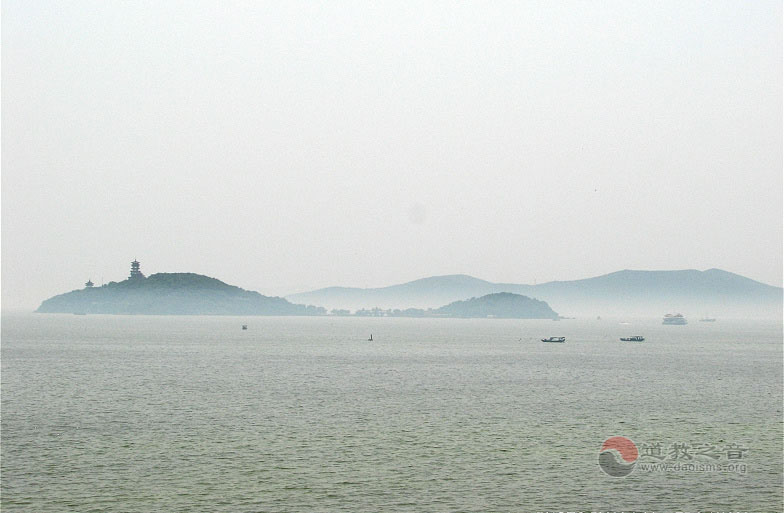 江苏无锡市太湖三山道院道教寺庙道观  符咒批发 道教符咒 茅山符咒 符咒灵符 害人方法108种 十大害人符咒 害人法术大全 惩罚恶人的咒语 法事 超度法事 法事道场 手绘符 手绘灵符 道家招财符咒 网上祭奠 网上祭拜 在线许愿网 网上拜财神 代烧香 代烧香祈福 第5张