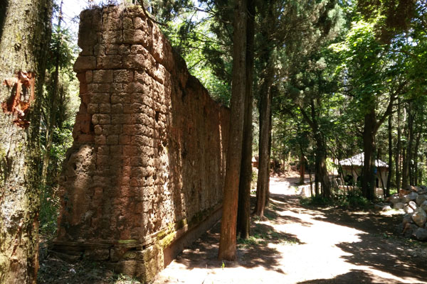 云南曲靖牛首山真庆宫道教道观寺庙  符咒批发 道教符咒 茅山符咒 符咒灵符 害人方法108种 十大害人符咒 害人法术大全 惩罚恶人的咒语 法事 超度法事 法事道场 手绘符 手绘灵符 道家招财符咒 网上祭奠 网上祭拜 在线许愿网 网上拜财神 代烧香 代烧香祈福 第3张