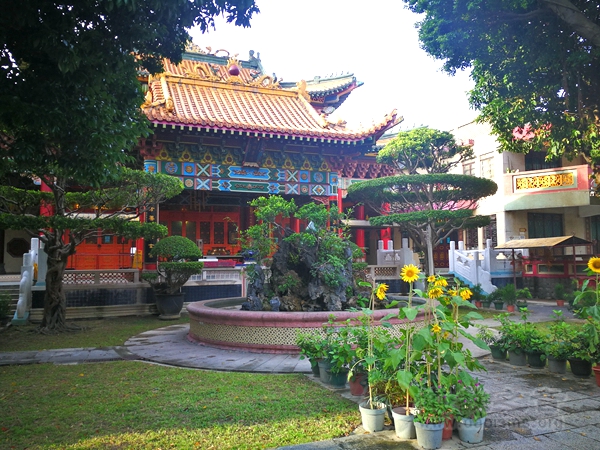 香港青松观道教道观寺庙  符咒批发 道教符咒 茅山符咒 符咒灵符 害人方法108种 十大害人符咒 害人法术大全 惩罚恶人的咒语 法事 超度法事 法事道场 手绘符 手绘灵符 道家招财符咒 网上祭奠 网上祭拜 在线许愿网 网上拜财神 代烧香 代烧香祈福 第2张