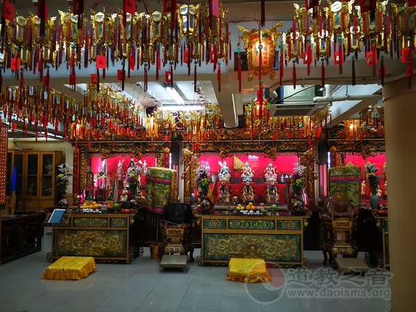 香港飞雁洞佛道社道教道观寺院  符咒批发 道教符咒 茅山符咒 符咒灵符 害人方法108种 十大害人符咒 害人法术大全 惩罚恶人的咒语 法事 超度法事 法事道场 手绘符 手绘灵符 道家招财符咒 网上祭奠 网上祭拜 在线许愿网 网上拜财神 代烧香 代烧香祈福 第2张