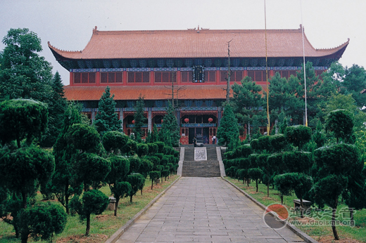 湖南永州桃川宫道教道观寺庙  符咒批发 道教符咒 茅山符咒 符咒灵符 害人方法108种 十大害人符咒 害人法术大全 惩罚恶人的咒语 法事 超度法事 法事道场 手绘符 手绘灵符 道家招财符咒 网上祭奠 网上祭拜 在线许愿网 网上拜财神 代烧香 代烧香祈福 第3张