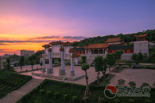 湖南邵阳玉清宫道教道观寺庙  符咒批发 道教符咒 茅山符咒 符咒灵符 害人方法108种 十大害人符咒 害人法术大全 惩罚恶人的咒语 法事 超度法事 法事道场 手绘符 手绘灵符 道家招财符咒 网上祭奠 网上祭拜 在线许愿网 网上拜财神 代烧香 代烧香祈福 第1张