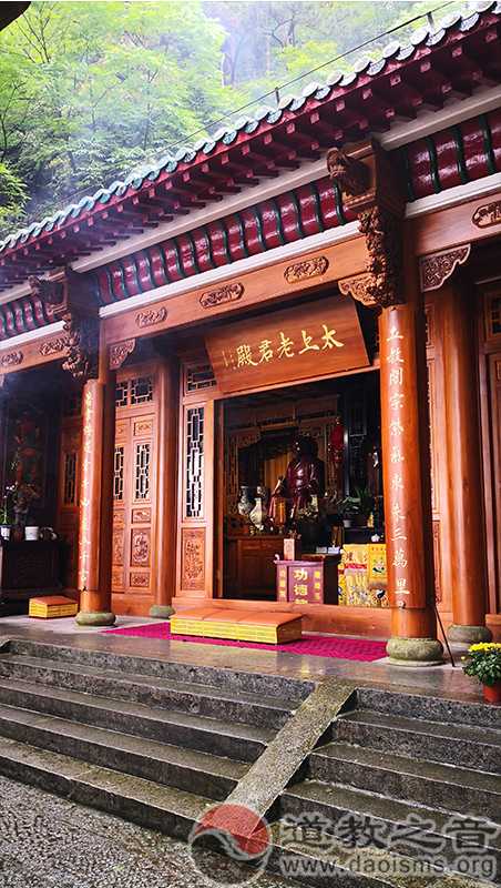 江西庐山仙人洞道院道教道观寺庙  符咒批发 道教符咒 茅山符咒 符咒灵符 害人方法108种 十大害人符咒 害人法术大全 惩罚恶人的咒语 法事 超度法事 法事道场 手绘符 手绘灵符 道家招财符咒 网上祭奠 网上祭拜 在线许愿网 网上拜财神 代烧香 代烧香祈福 第5张