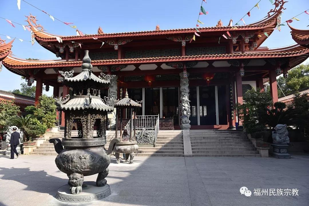 福建省福州金鸡山南天照天君宫道教寺庙道观  符咒批发 道教符咒 茅山符咒 符咒灵符 害人方法108种 十大害人符咒 害人法术大全 惩罚恶人的咒语 法事 超度法事 法事道场 手绘符 手绘灵符 道家招财符咒 网上祭奠 网上祭拜 在线许愿网 网上拜财神 代烧香 代烧香祈福 第4张