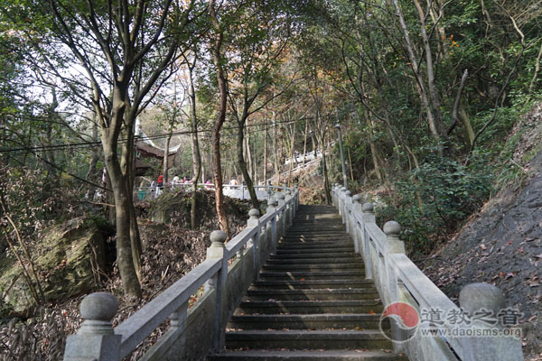 浙江温州天然道观道教寺院  符咒批发 道教符咒 茅山符咒 符咒灵符 害人方法108种 十大害人符咒 害人法术大全 惩罚恶人的咒语 法事 超度法事 法事道场 手绘符 手绘灵符 道家招财符咒 网上祭奠 网上祭拜 在线许愿网 网上拜财神 代烧香 代烧香祈福 第5张