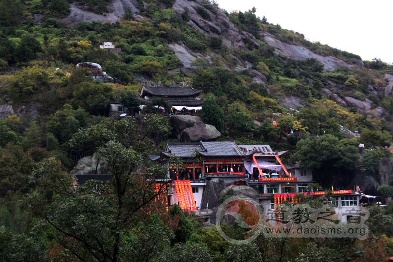 浙江温州燕窠硐玉虚观道教道观寺庙  符咒批发 道教符咒 茅山符咒 符咒灵符 害人方法108种 十大害人符咒 害人法术大全 惩罚恶人的咒语 法事 超度法事 法事道场 手绘符 手绘灵符 道家招财符咒 网上祭奠 网上祭拜 在线许愿网 网上拜财神 代烧香 代烧香祈福 第1张